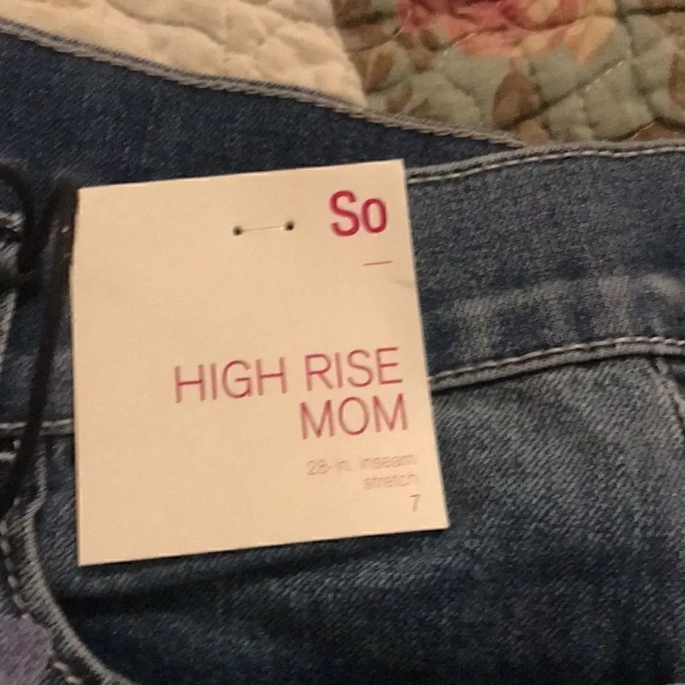 Jeans - Picture 4 of 5